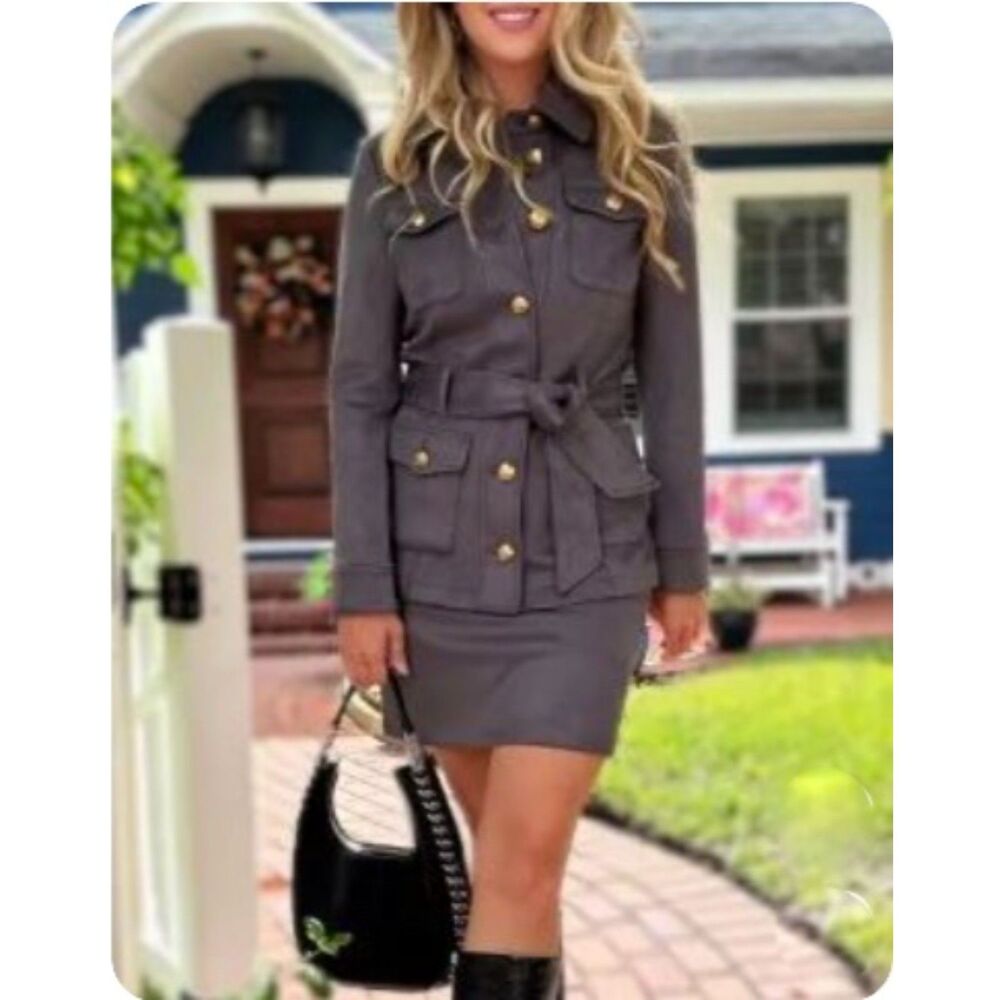 NWT $195 White House Black Market Grey Ultra Suede Belted Safari Jacket M - Picture 3 of 7